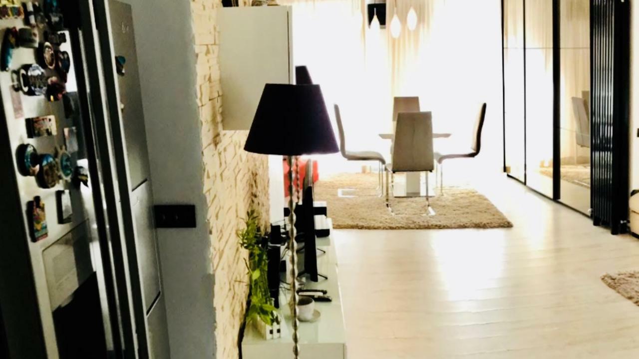 Eric Apartment 100 Βουκουρέστι Εξωτερικό φωτογραφία